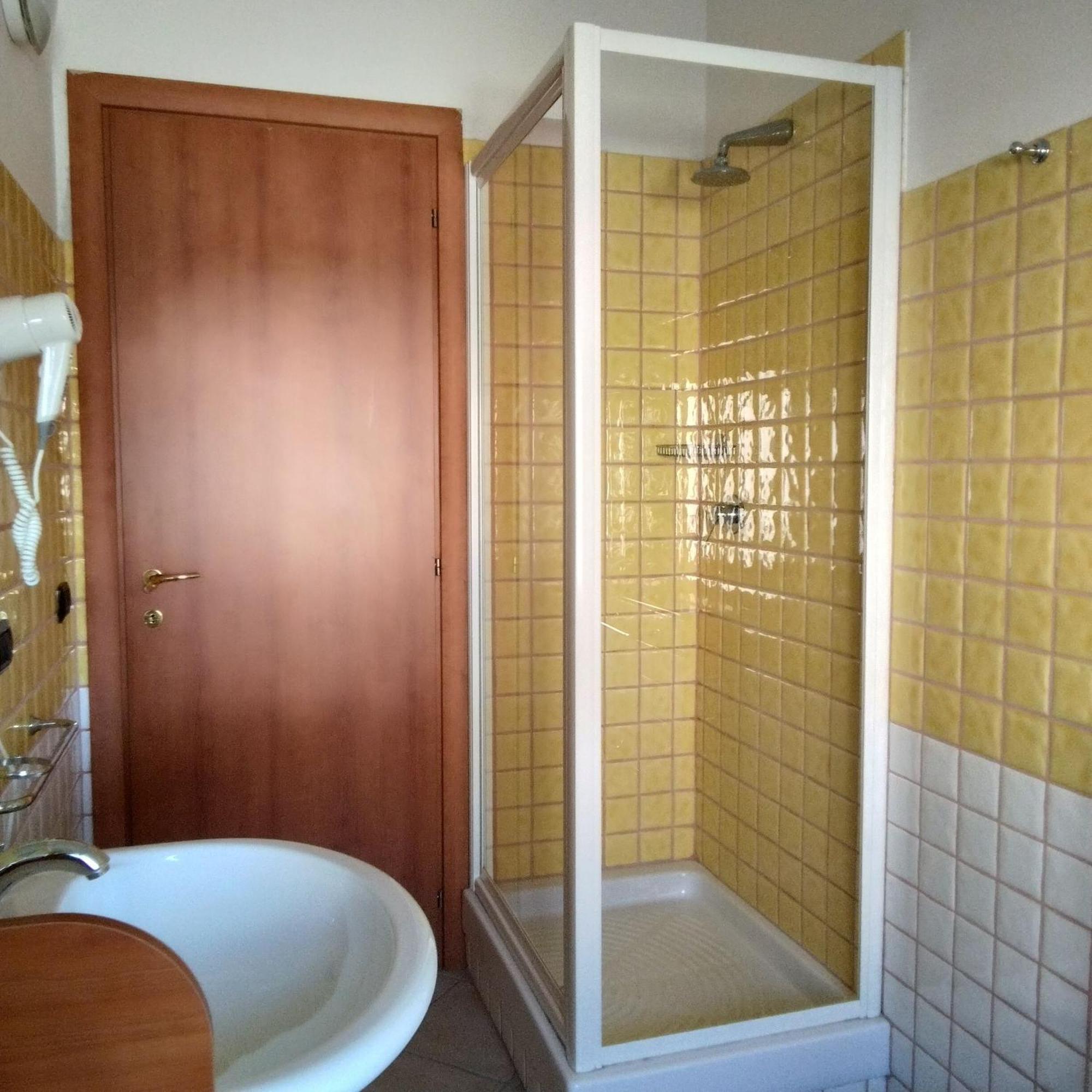 Portoghesi Apt 阿尔巴塔克斯 外观 照片